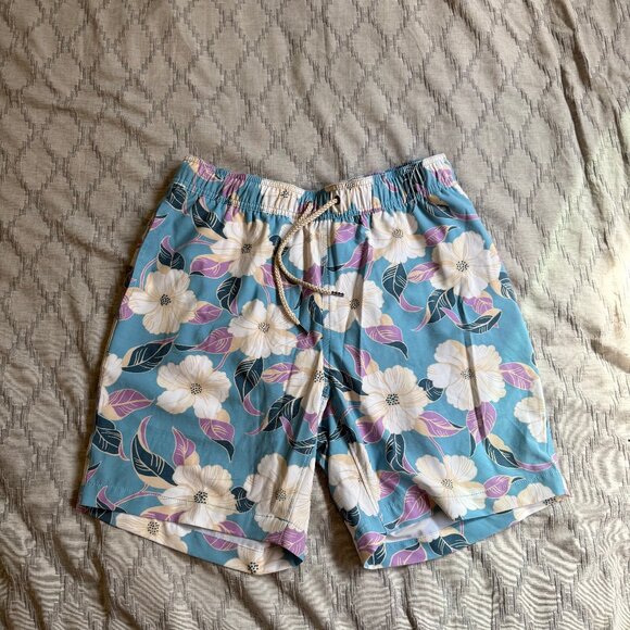 Faherty Men's Beacon Swim Trunk - Picture 2 of 7